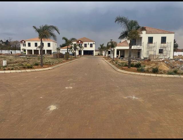 LAND FOR SALE IN KLIPPOORTJIE